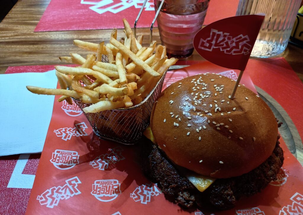 実際に食べたカナダのハンバーガー